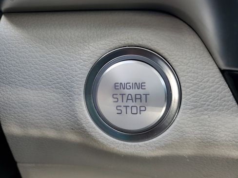 Used 2021 Kia Telluride SX w/ SX Prestige Package image 24