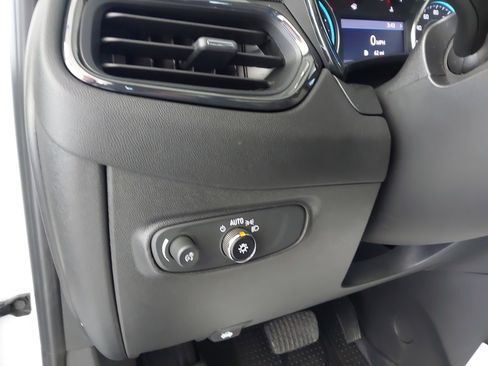 New 2023 Chevrolet Equinox RS w/ RS Leather Package AWD/4WD image 24