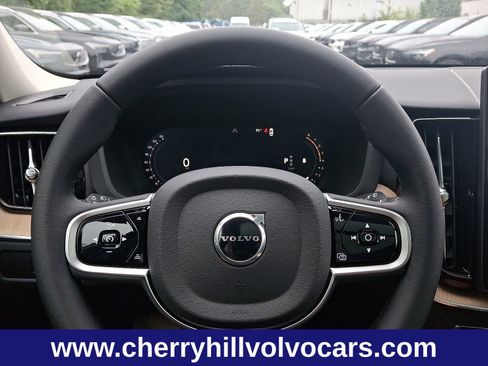 New 2026 Volvo XC60 B5 Plus w/ Protection Package Premier image 15