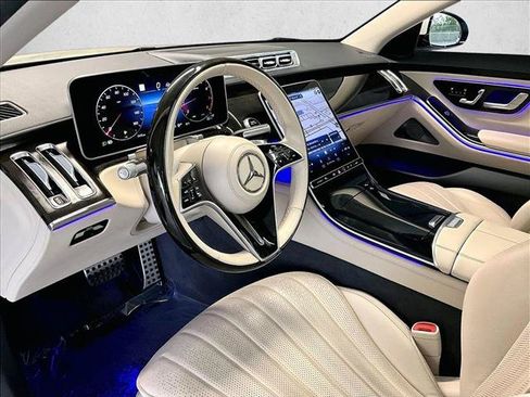 Used 2023 Mercedes-Benz S 500 4MATIC image 13