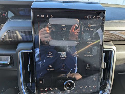 New 2026 GMC Yukon XL Elevation w/ Elevation Premium Package image 15