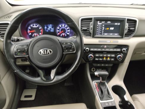 Used 2019 Kia Sportage EX w/ EX Premium Package FWD image 22