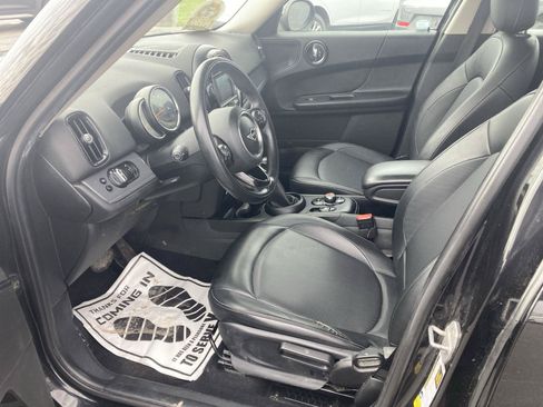 Used 2019 MINI Cooper Countryman FWD image 9