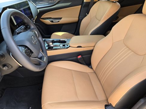 Used 2024 Lexus NX 350 AWD image 9