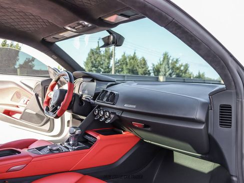 Used 2021 Audi R8 V10 performance AWD/4WD image 36