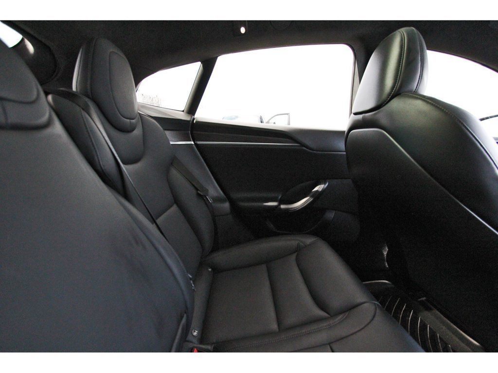 Used 2022 Tesla Model S AWD/4WD image 13
