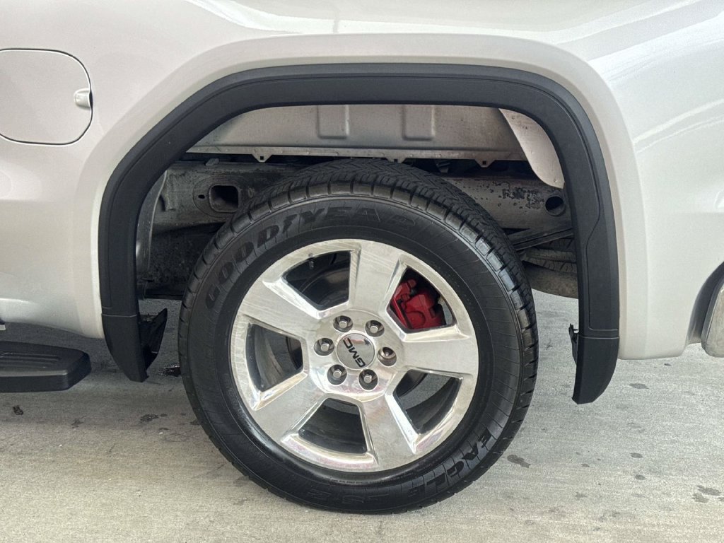 Used 2020 GMC Sierra 1500 2WD Crew Cab w/ Sierra Value Package image 5