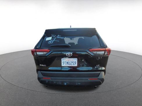 Used 2025 Toyota RAV4 LE image 6