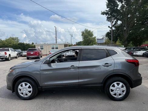 Used 2018 Nissan Rogue Sport S AWD/4WD image 8