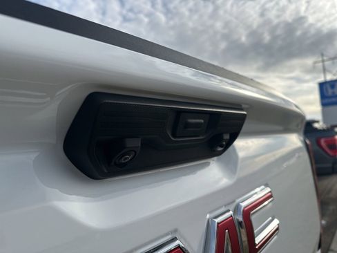 Used 2025 GMC Sierra 1500 Pro w/ Graphite Edition image 7