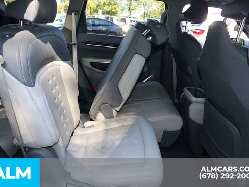 Used 2024 Kia EV9 Wind image 30