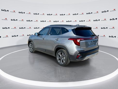 Certified 2024 Kia Seltos S FWD image 6