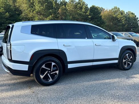 New 2026 Hyundai Ioniq 9 SE image 6