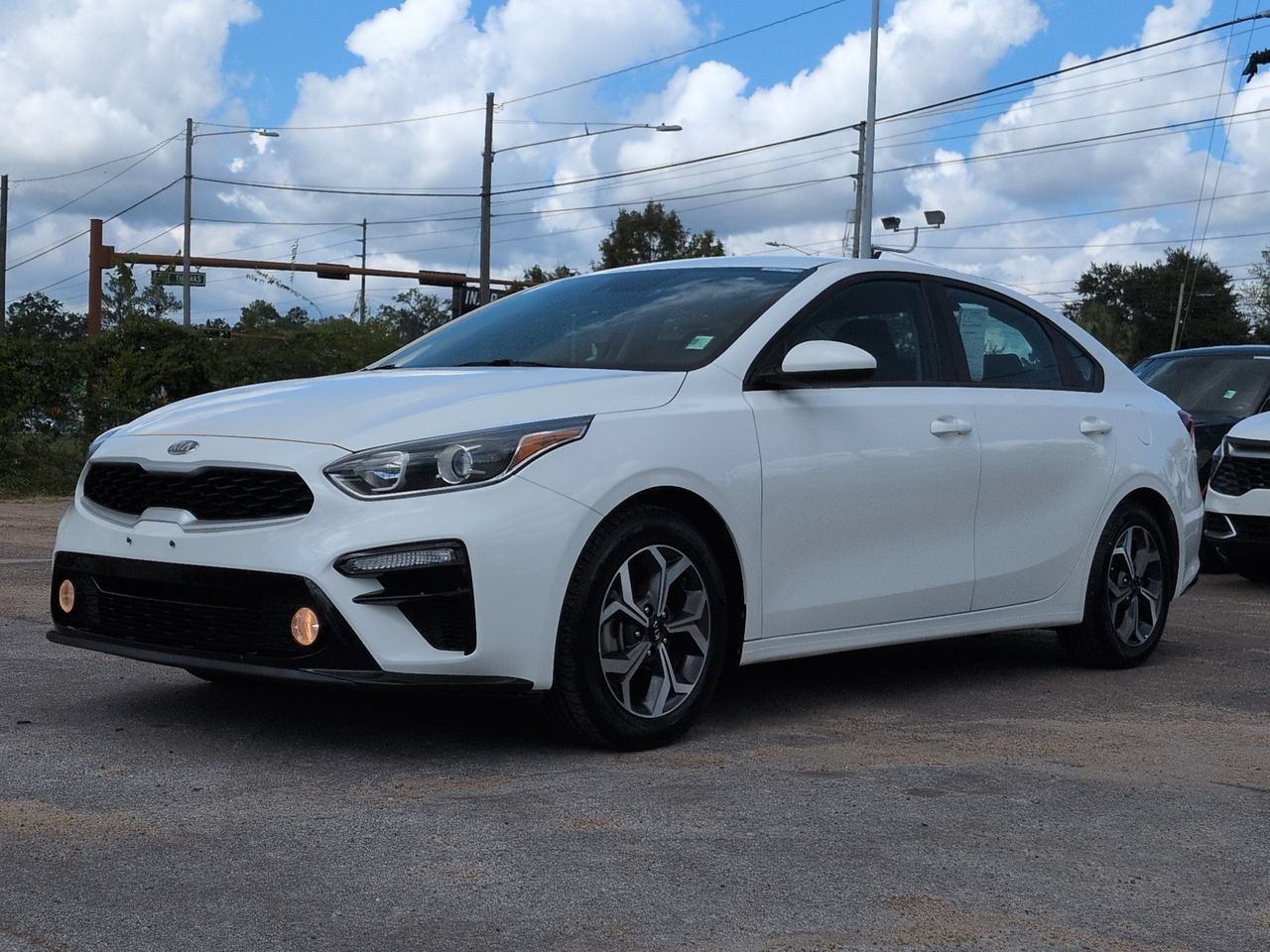 Used 2021 Kia Forte LXS FWD image 2