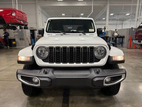 New 2026 Jeep Gladiator Sport image 7