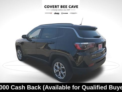 New 2026 Jeep Compass Latitude image 8