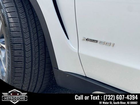 Used 2017 BMW X5 xDrive50i w/ Executive Package image 33