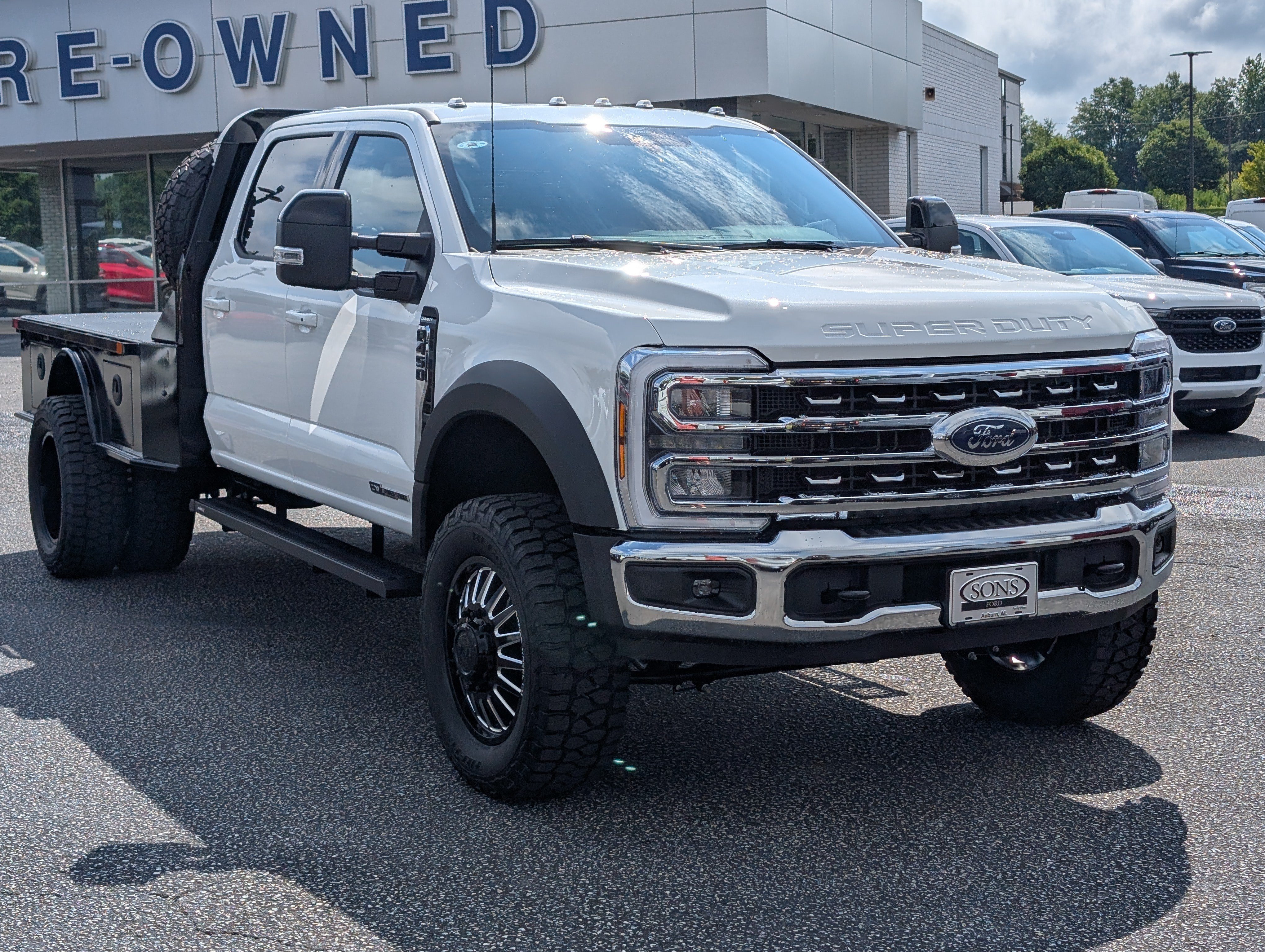 New 2026 Ford F450 Lariat AWD/4WD image 4