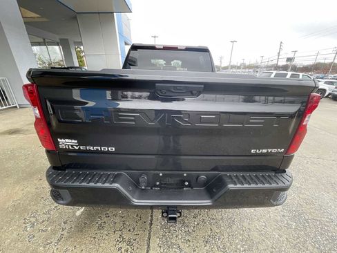 Certified 2022 Chevrolet Silverado 1500 Custom image 25