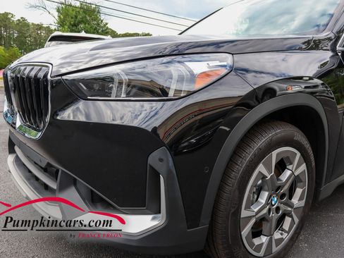 Used 2023 BMW X1 xDrive28i w/ Convenience Package AWD/4WD image 9