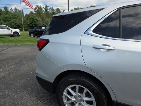 Used 2022 Chevrolet Equinox LT AWD/4WD image 30