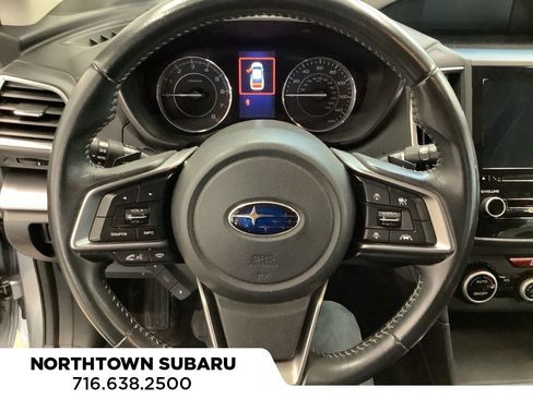 Used 2017 Subaru Impreza 2.0i Limited AWD/4WD image 12