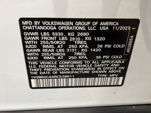 Used 2024 Volkswagen Atlas SEL AWD/4WD image 29