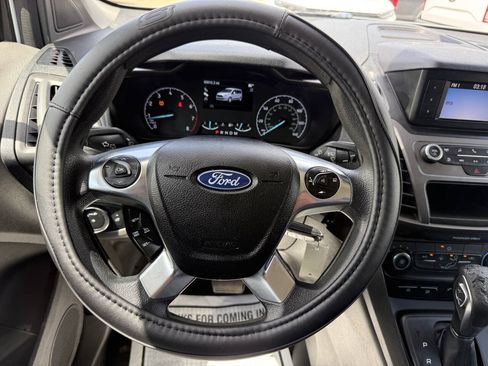 Used 2019 Ford Transit Connect XL FWD image 17