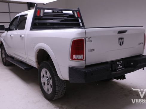 Used 2018 RAM 2500 Laramie image 3