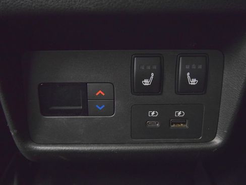 Used 2023 Nissan Rogue Platinum w/ Platinum Premium Package AWD/4WD image 40
