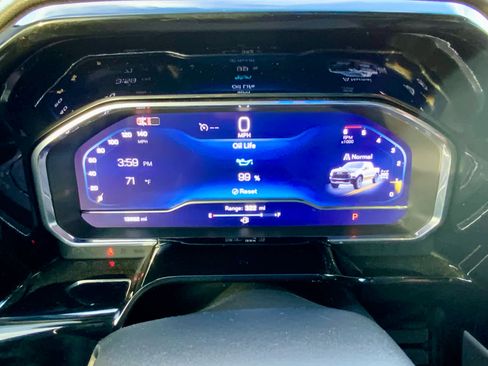 Certified 2025 Chevrolet Silverado 1500 ZR2 image 45