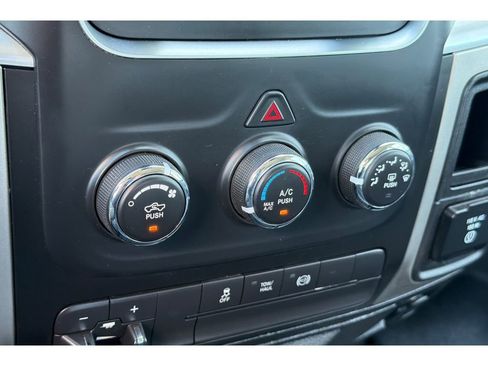 Used 2018 RAM 3500 SLT image 20