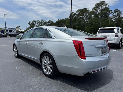 Used 2014 Cadillac XTS Luxury w/ Driver Awareness Package FWD image 6
