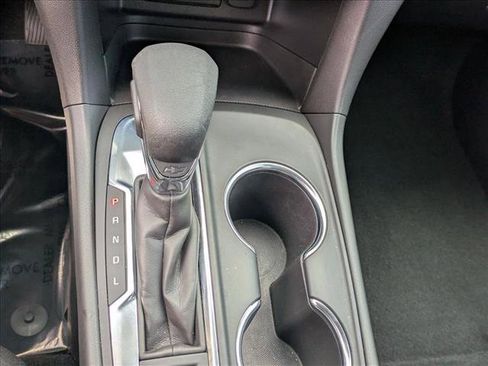 Used 2023 Chevrolet Equinox LT FWD image 11