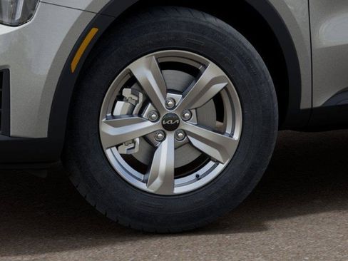 New 2026 Kia Sorento LX FWD image 21