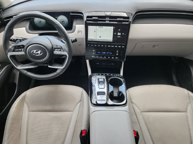 Used 2023 Hyundai Tucson Limited w/ Winter Package FWD image 25