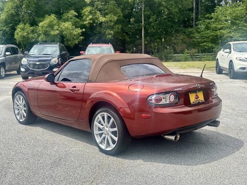 Used 2008 MAZDA MX-5 Miata Grand Touring RWD image 28