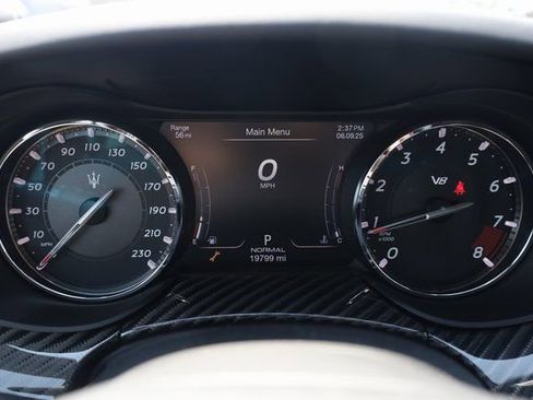 Certified 2022 Maserati Quattroporte Trofeo image 17