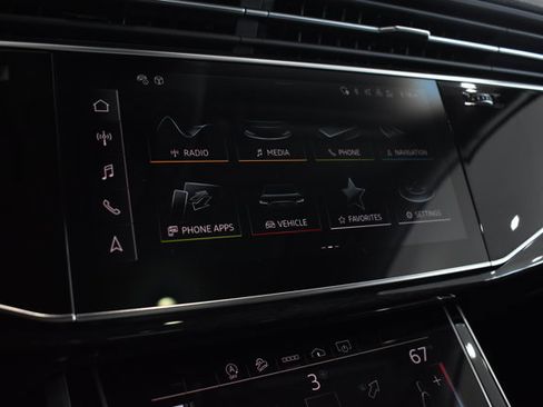 Used 2023 Audi Q7 2.0T Premium Plus w/ Premium Plus Package image 20