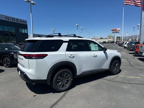 New 2026 Nissan Pathfinder SV AWD/4WD image 11