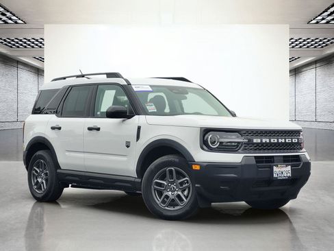 Used 2025 Ford Bronco Sport Big Bend AWD/4WD image 2