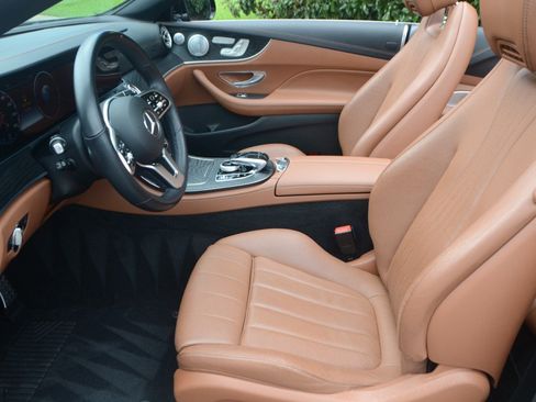 Used 2020 Mercedes-Benz E 450 4MATIC Cabriolet image 12