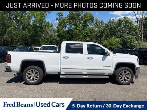 Used 2017 GMC Sierra 1500 SLT w/ SLT Premium Package AWD/4WD image 9