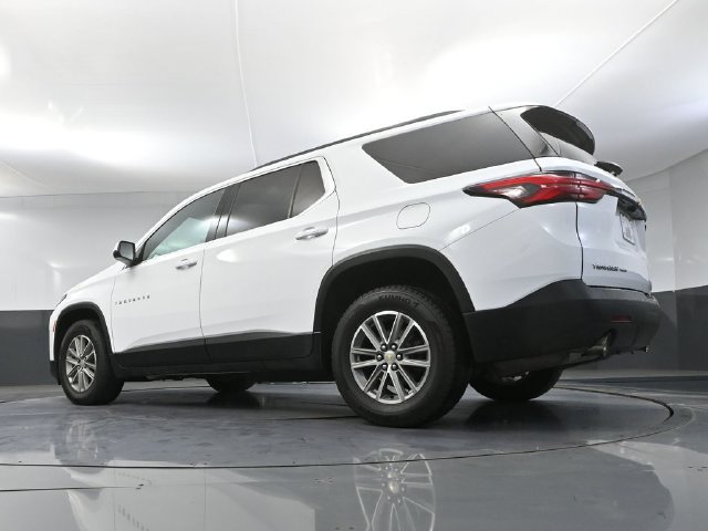 Used 2023 Chevrolet Traverse LT AWD/4WD image 46
