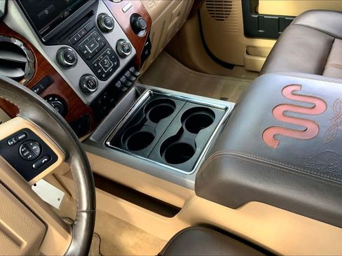 Used 2016 Ford F250 King Ranch w/ FX4 Off-Road Package image 15