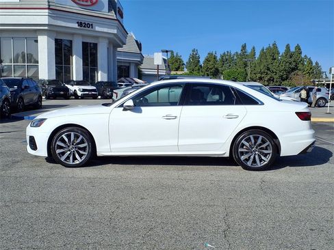 Used 2021 Audi A4 2.0T Premium w/ Convenience Package image 2