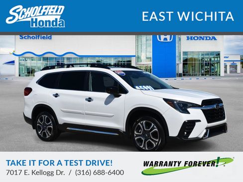 Used 2026 Subaru Ascent Touring AWD/4WD image 1