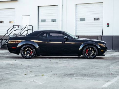 Used 2008 Dodge Challenger SRT8 image 10