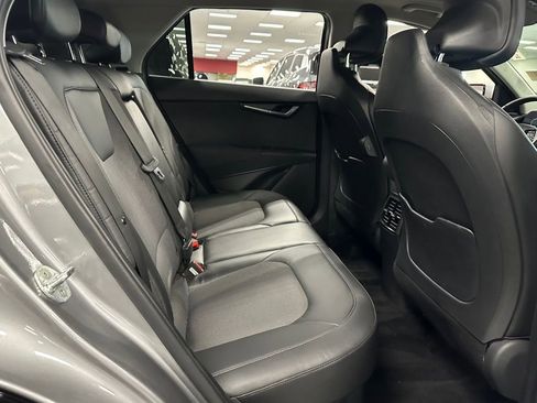 Used 2023 Kia Niro EX Touring image 28