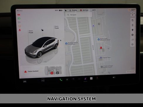 Used 2023 Tesla Model 3 Standard Range image 4